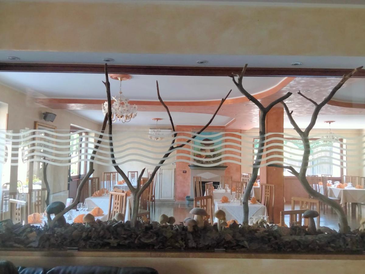 Hotel Ristorante Caligiuri Decollatura Екстериор снимка
